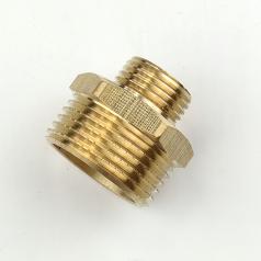 Ниппель переходной  НР/НР 1" х 1/2"